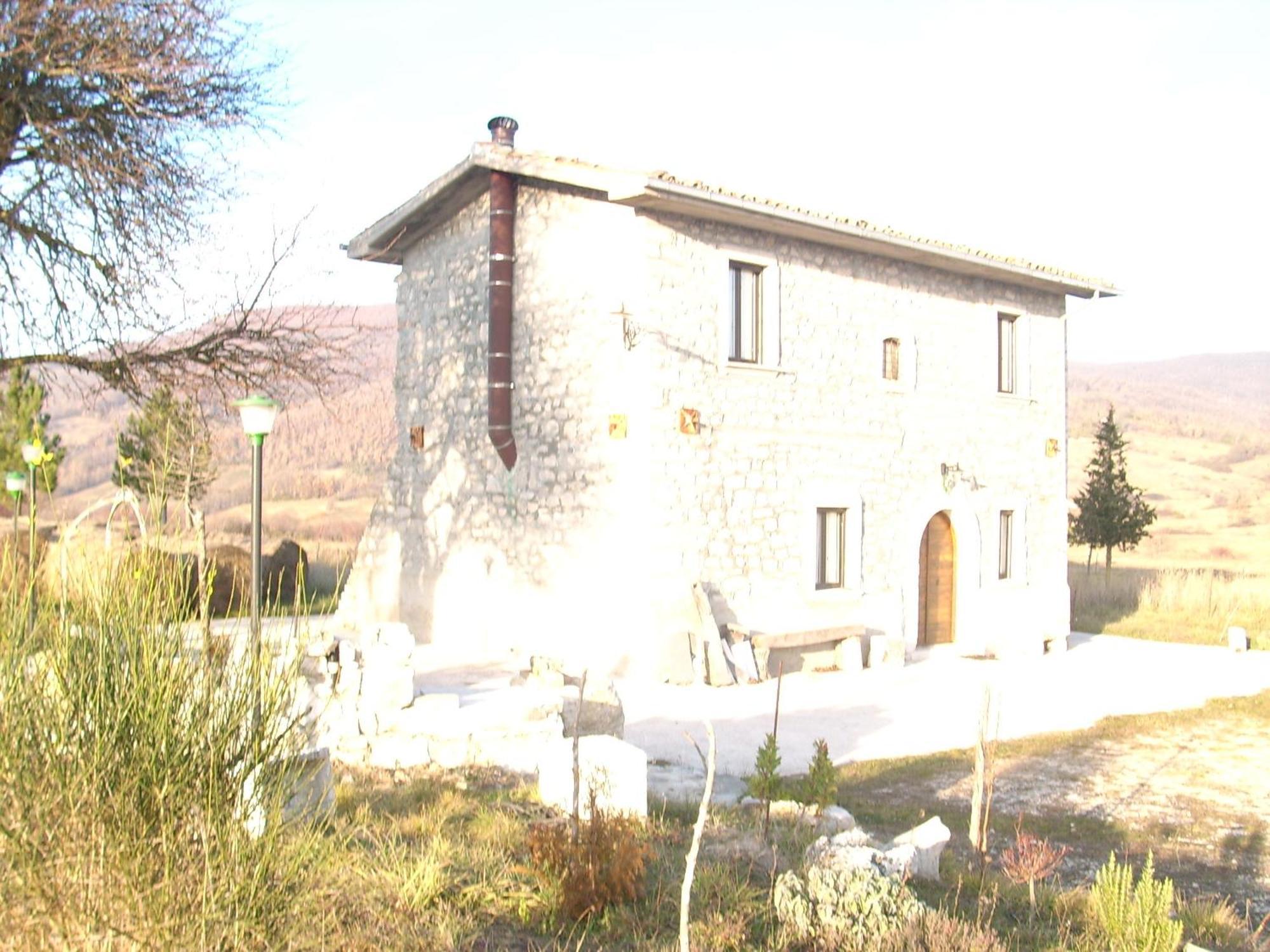 Casino Tonti Iarussi Villa Forlì del Sannio Buitenkant foto