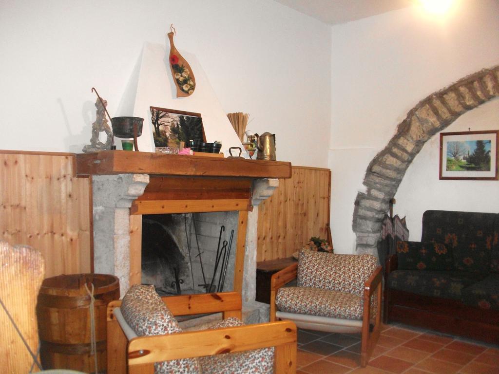 Casino Tonti Iarussi Villa Forlì del Sannio Buitenkant foto